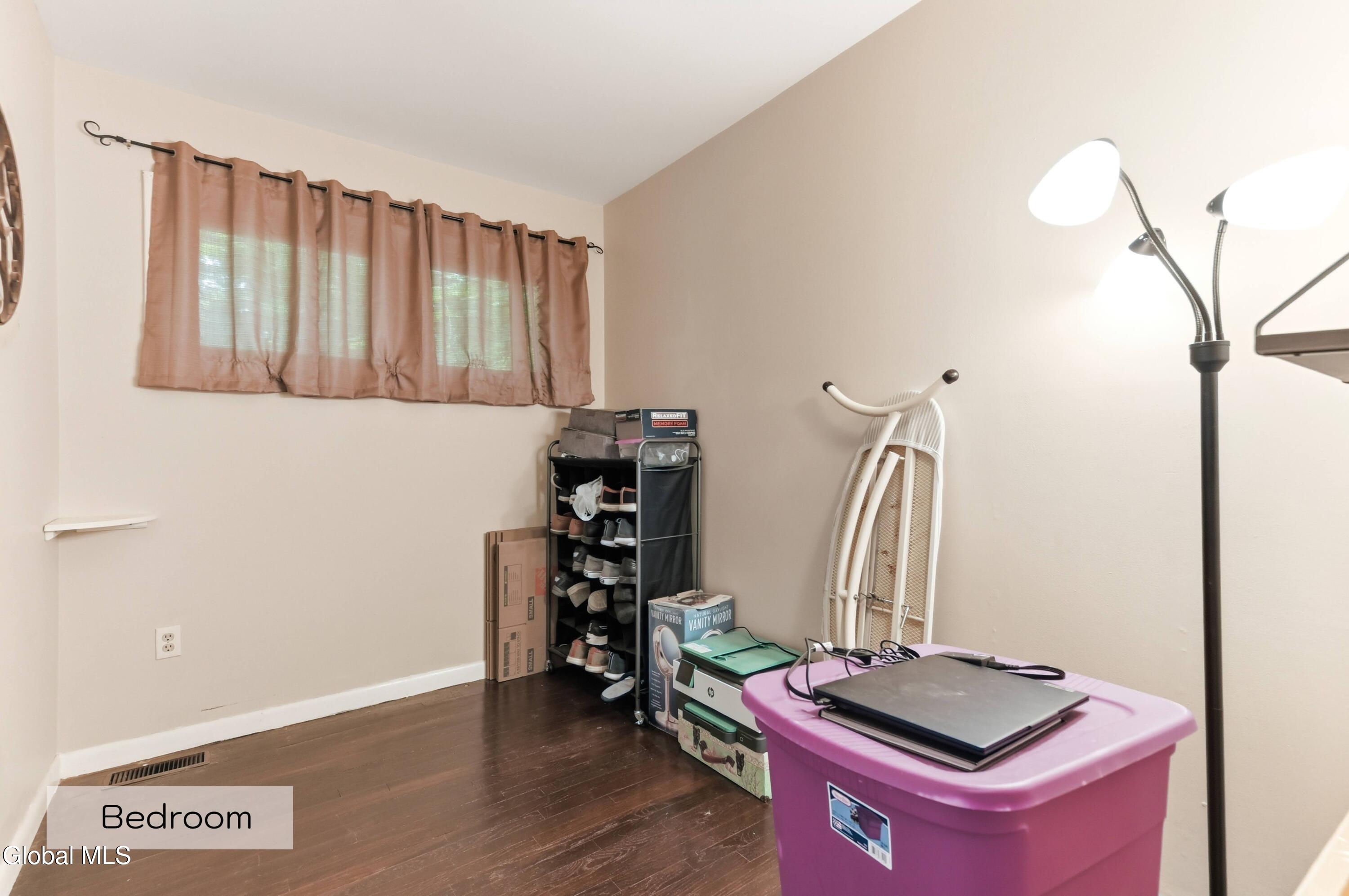 28 Lee Avenue Schenectady NY 12303