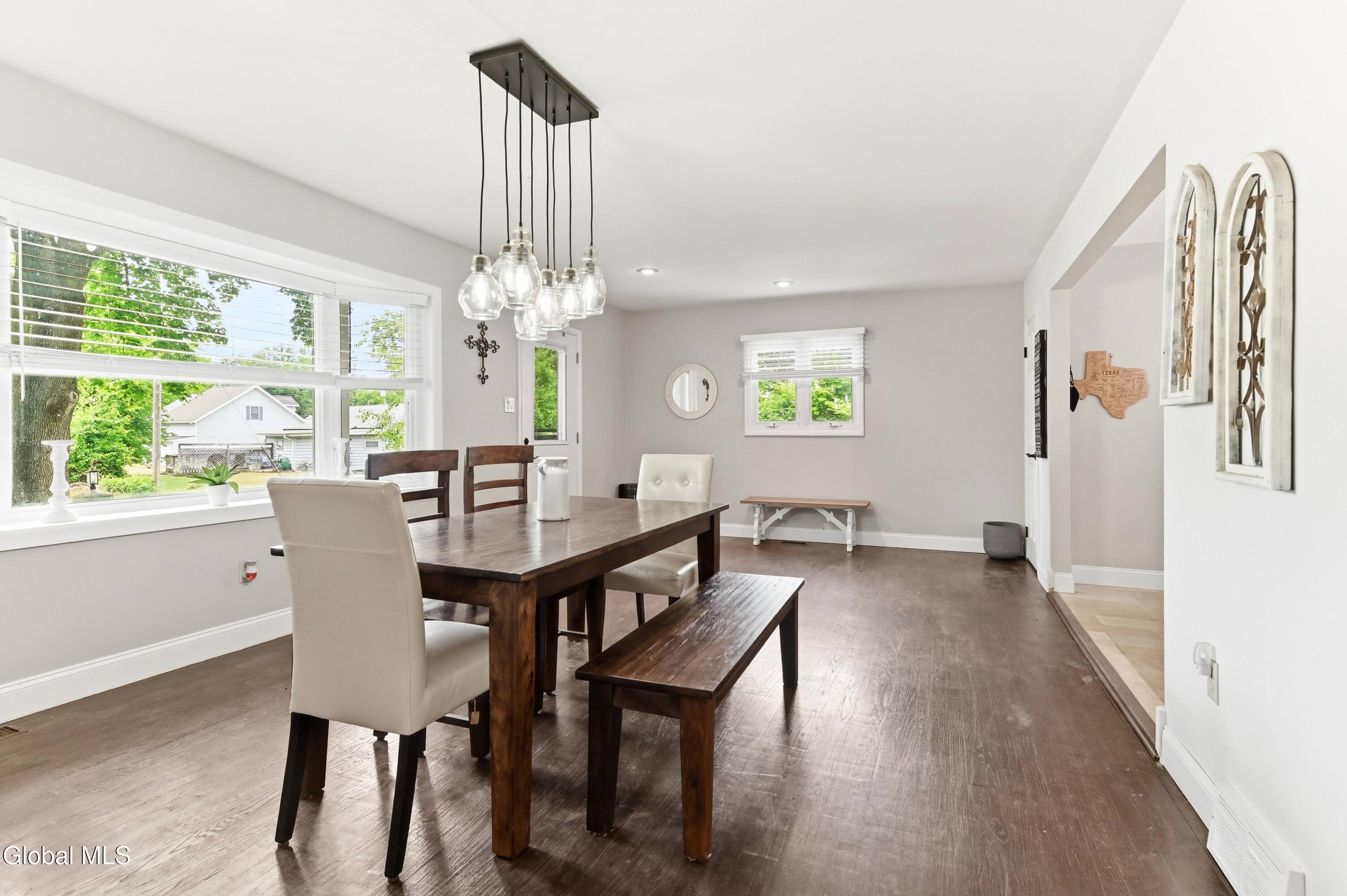 28 Lee Avenue Schenectady NY 12303