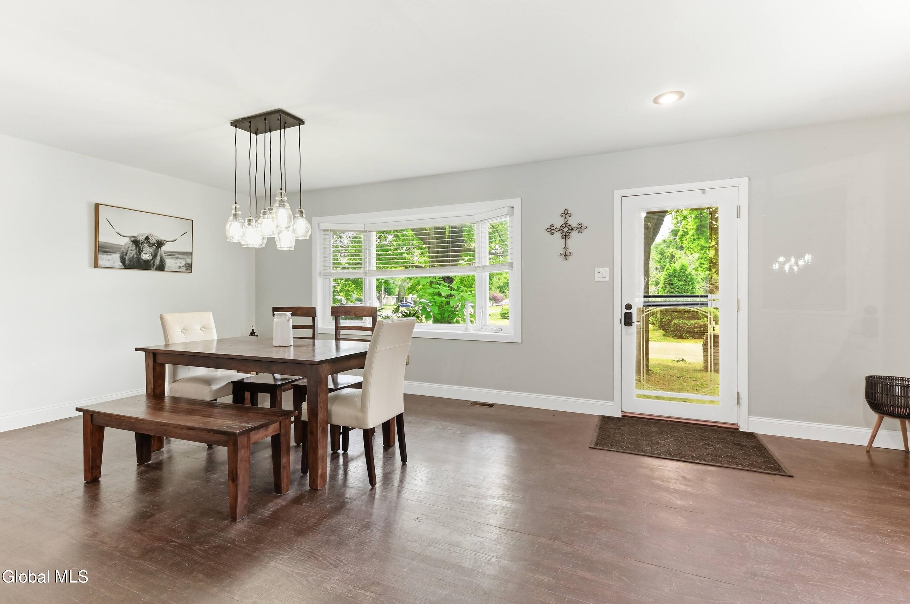28 Lee Avenue Schenectady NY 12303