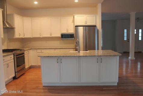 21 Jack Drive Mechanicville NY 12118