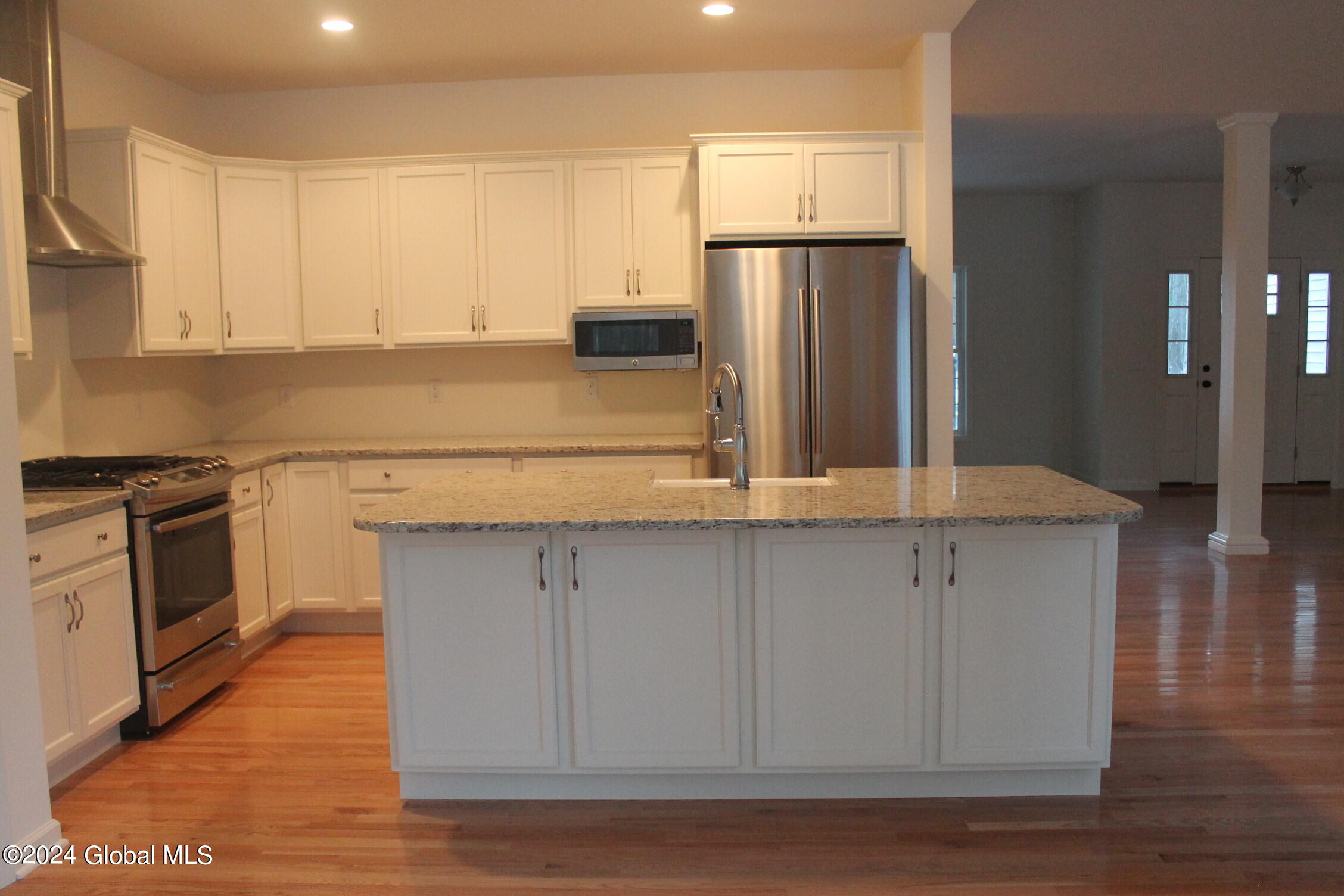 21 Jack Drive Mechanicville NY 12118