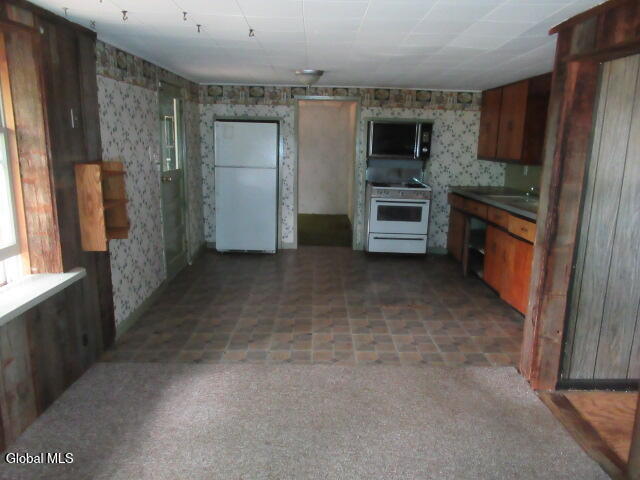 1143 State Route 196 Hudson Falls NY 12839