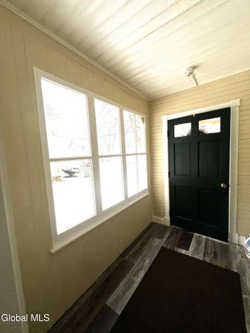 21 Wells Street Gloversville NY 12078