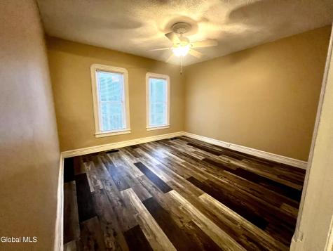 21 Wells Street Gloversville NY 12078