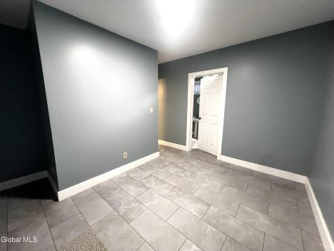 21 Wells Street Gloversville NY 12078