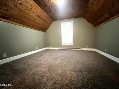 21 Wells Street Gloversville NY 12078