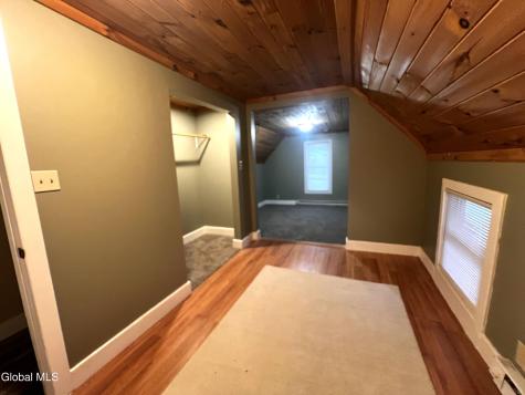 21 Wells Street Gloversville NY 12078