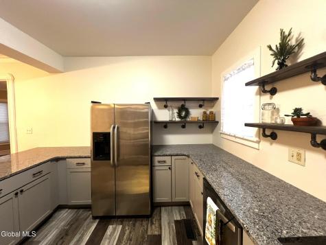21 Wells Street Gloversville NY 12078