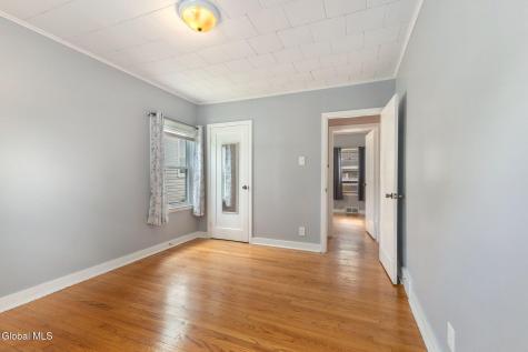 11 Fuller Terrace Colonie NY 12205
