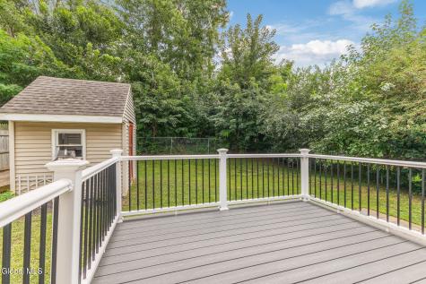 11 Fuller Terrace Colonie NY 12205