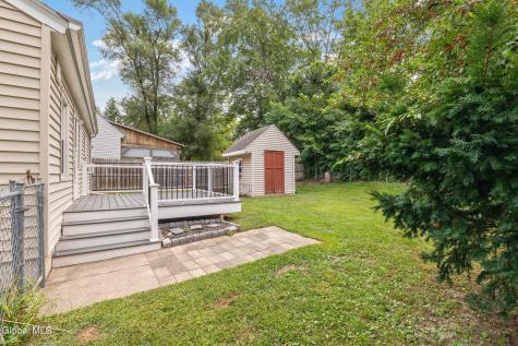 11 Fuller Terrace Colonie NY 12205