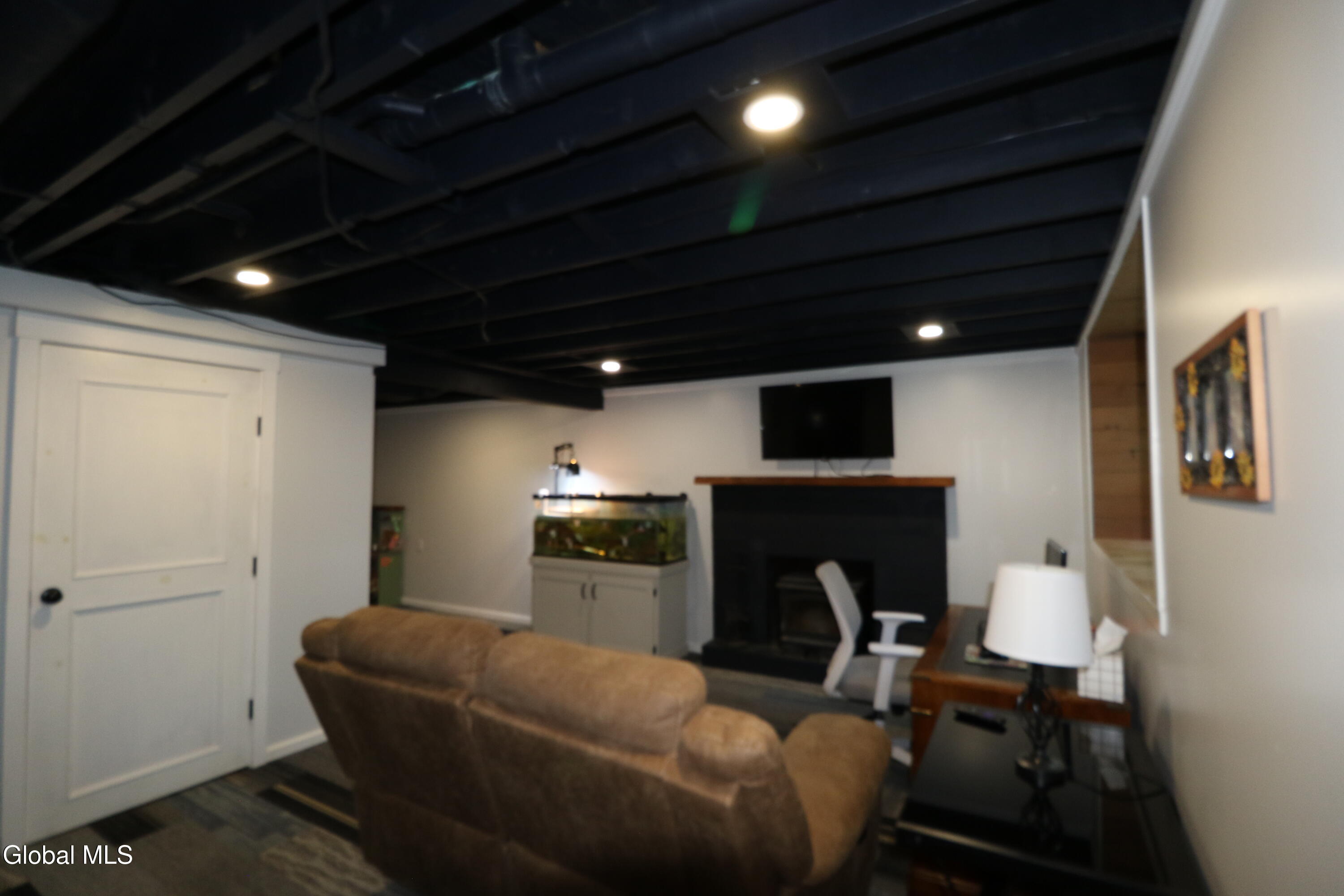 47 Snake Hill Road Glenville NY 12302