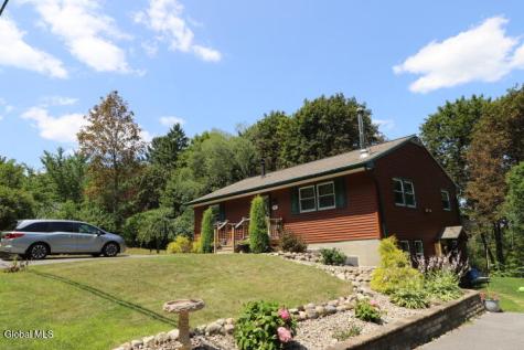 47 Snake Hill Road Glenville NY 12302