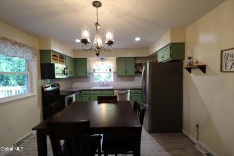47 Snake Hill Road Glenville NY 12302