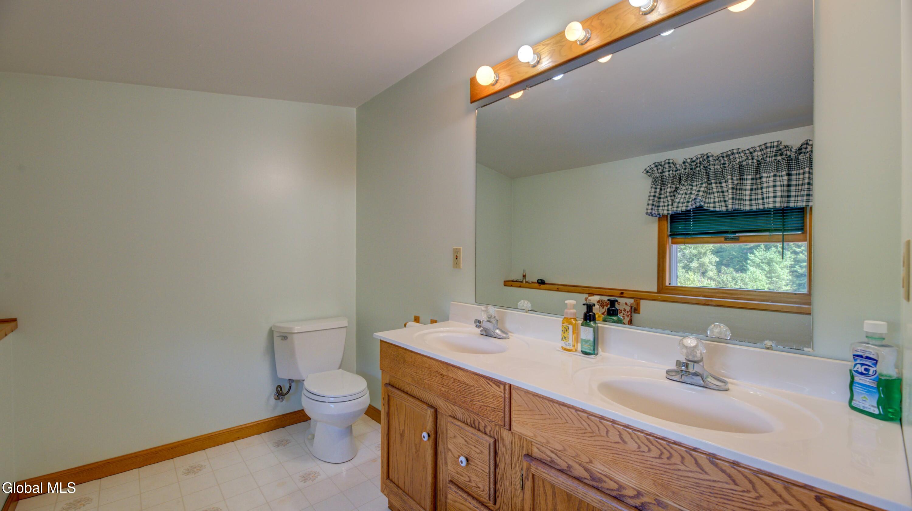 51 Johnson Road Edinburg NY 12134