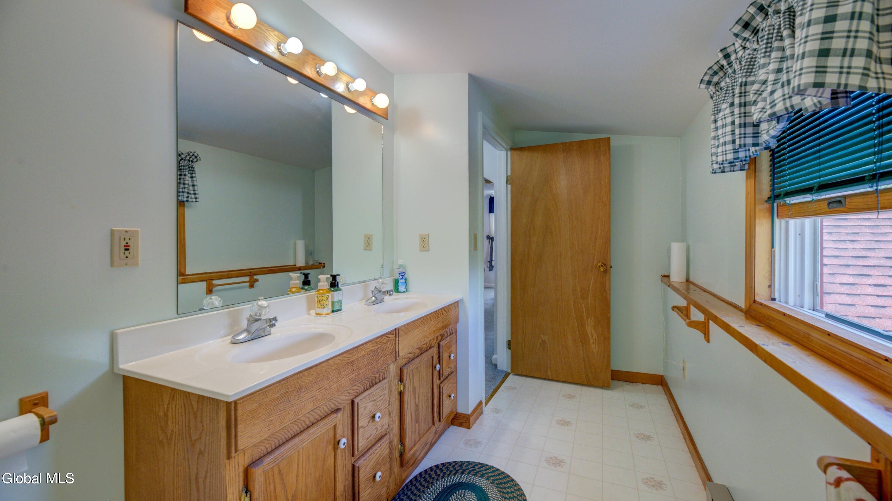 51 Johnson Road Edinburg NY 12134