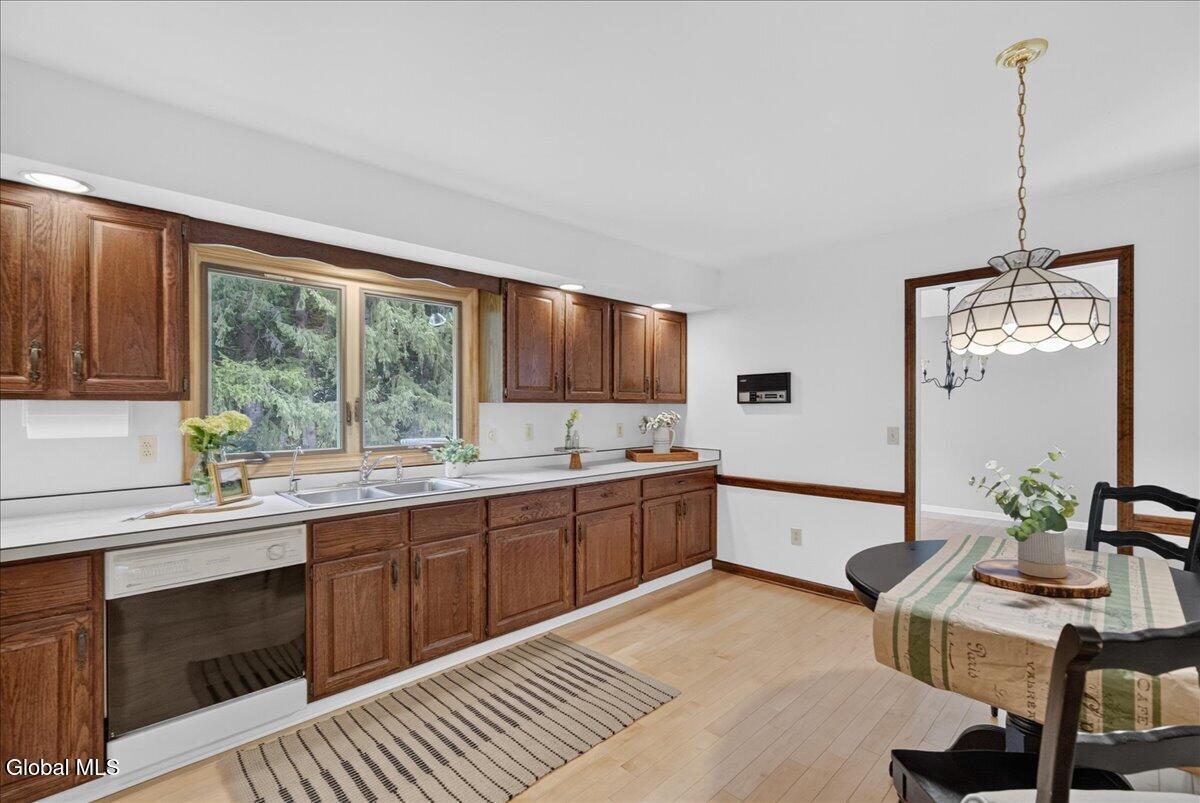 11 Laurel Drive Loudonville NY 12211