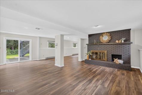 11 Laurel Drive Loudonville NY 12211