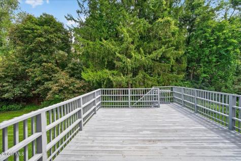 11 Laurel Drive Loudonville NY 12211