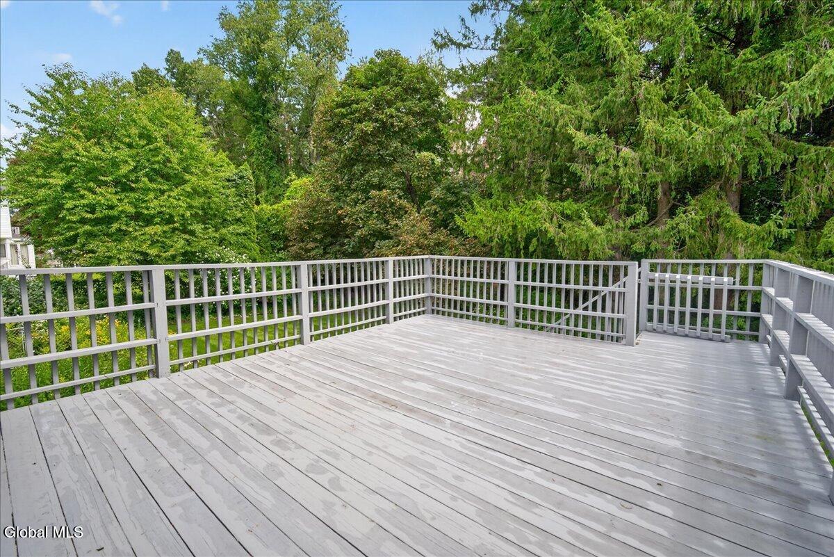 11 Laurel Drive Loudonville NY 12211