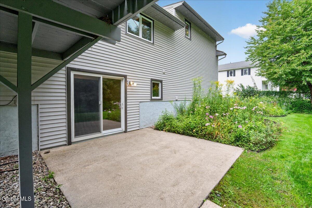11 Laurel Drive Loudonville NY 12211