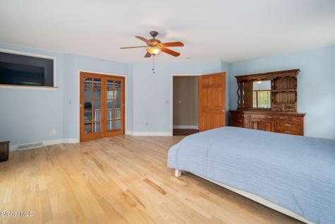 1 Birch Lane Rensselaer NY 12144