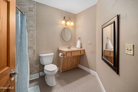 1 Birch Lane Rensselaer NY 12144