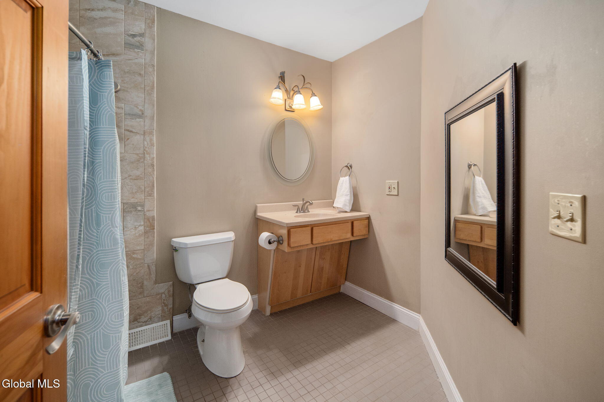 1 Birch Lane Rensselaer NY 12144