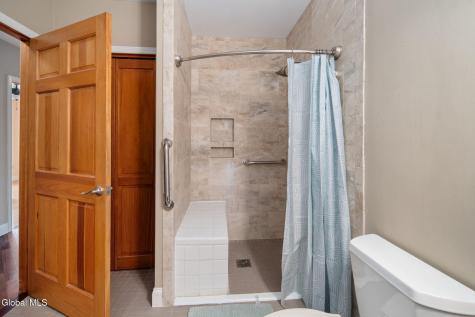 1 Birch Lane Rensselaer NY 12144