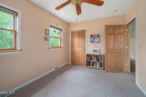 1 Birch Lane Rensselaer NY 12144