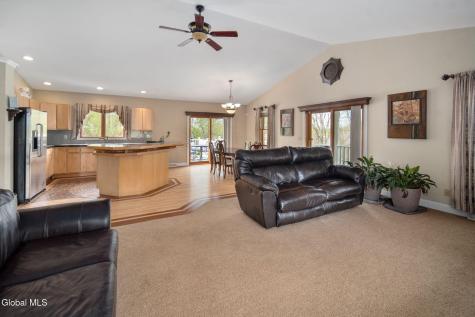 1 Birch Lane Rensselaer NY 12144