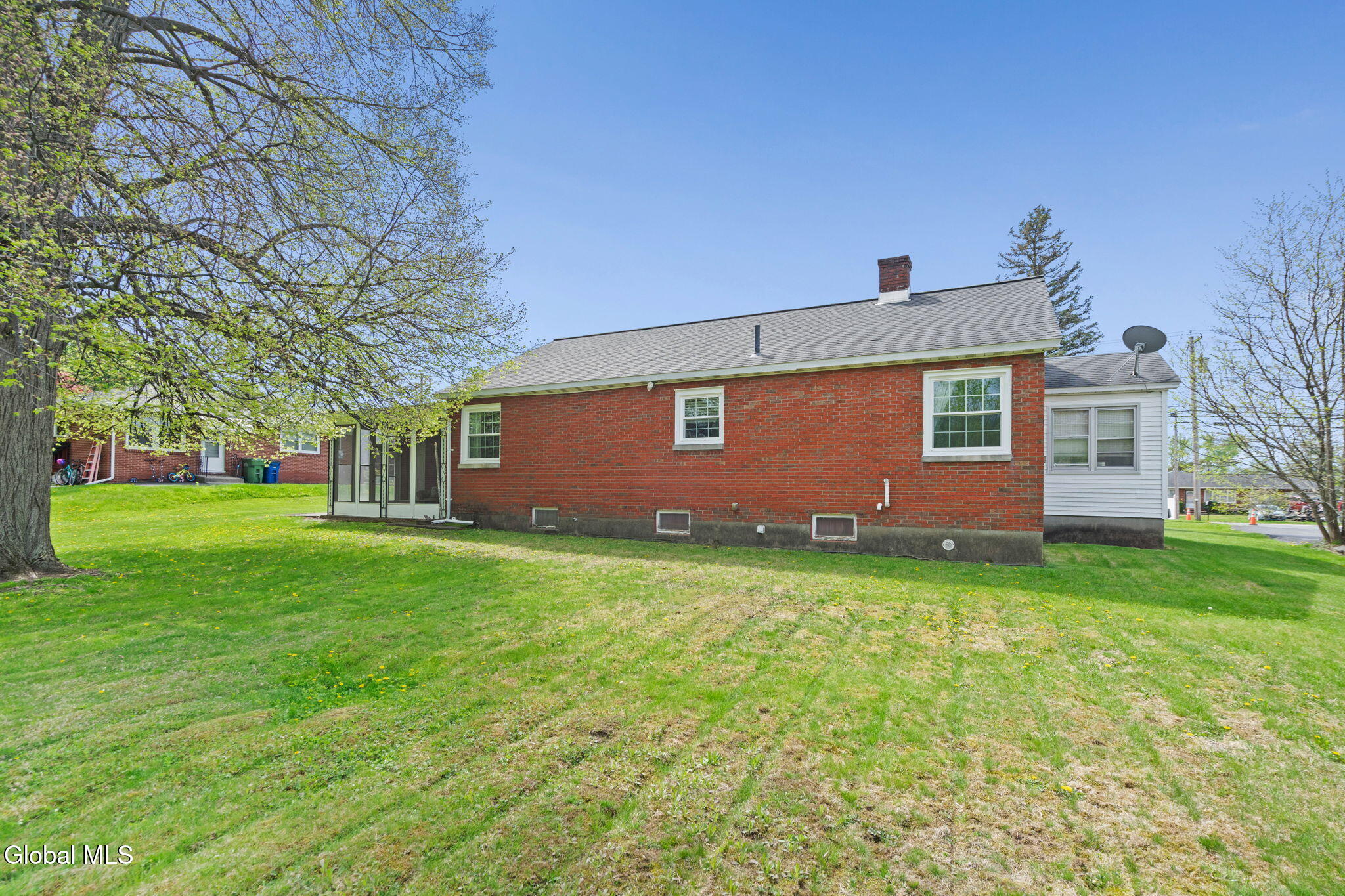 387 Columbia Street Cohoes NY 12047