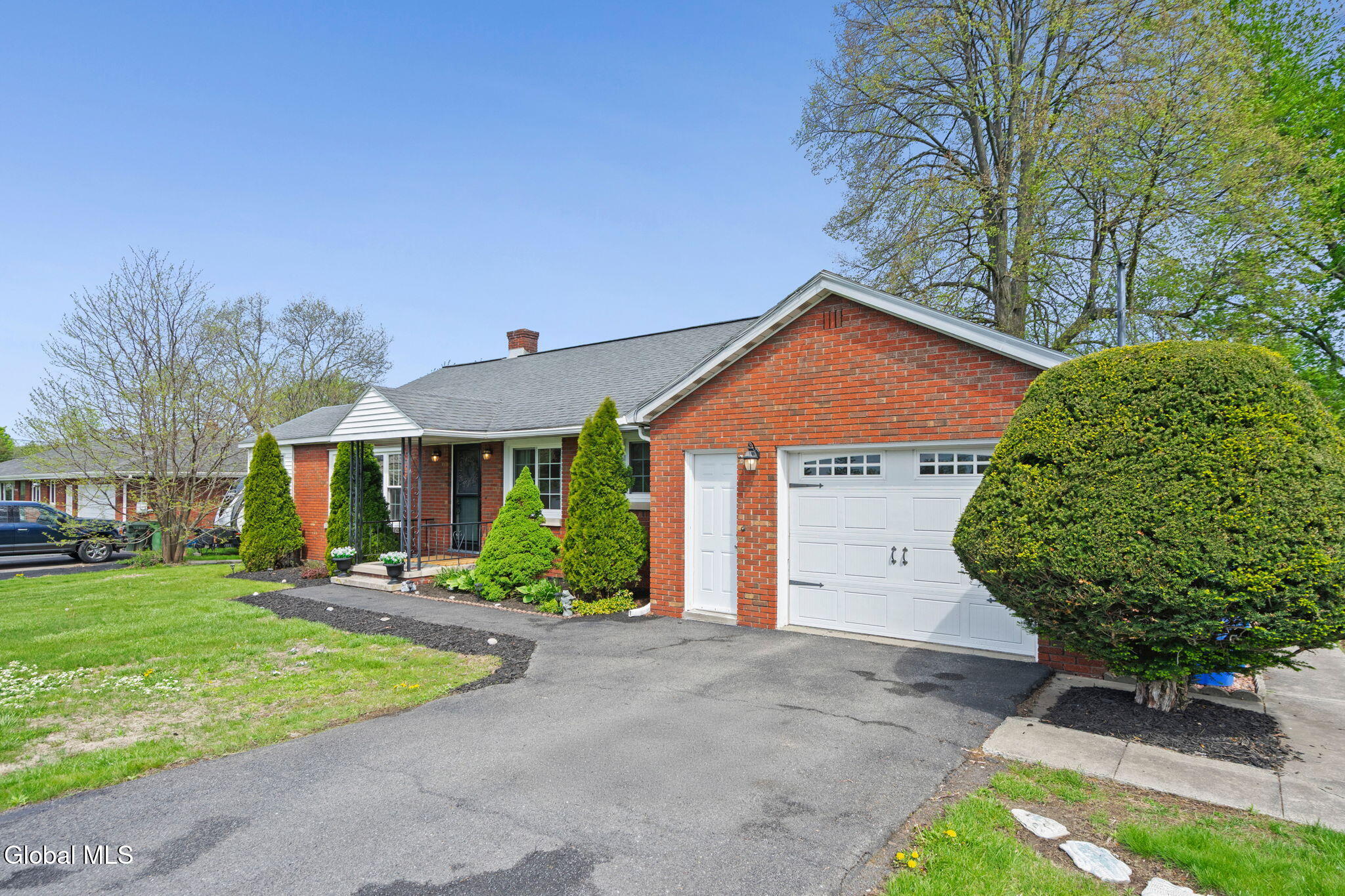 387 Columbia Street Cohoes NY 12047