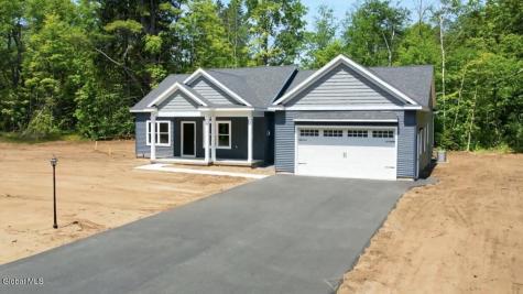 11 Elsies Way Queensbury NY 12804