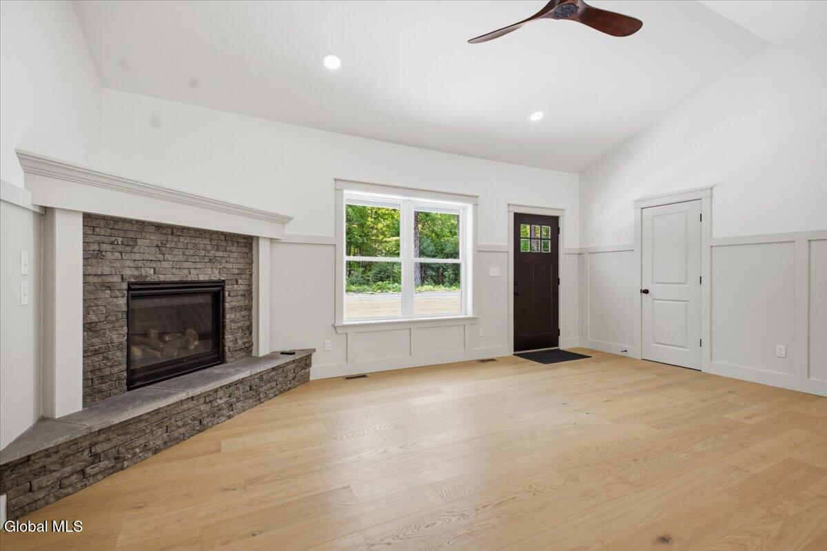 11 Elsies Way Queensbury NY 12804