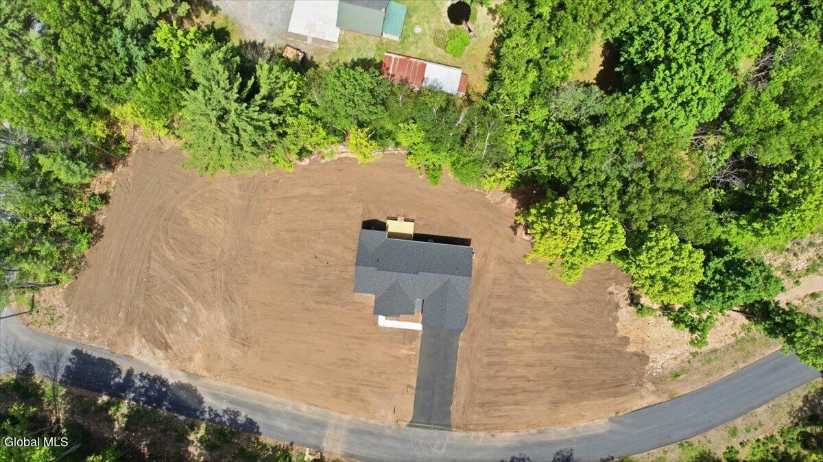 11 Elsies Way Queensbury NY 12804