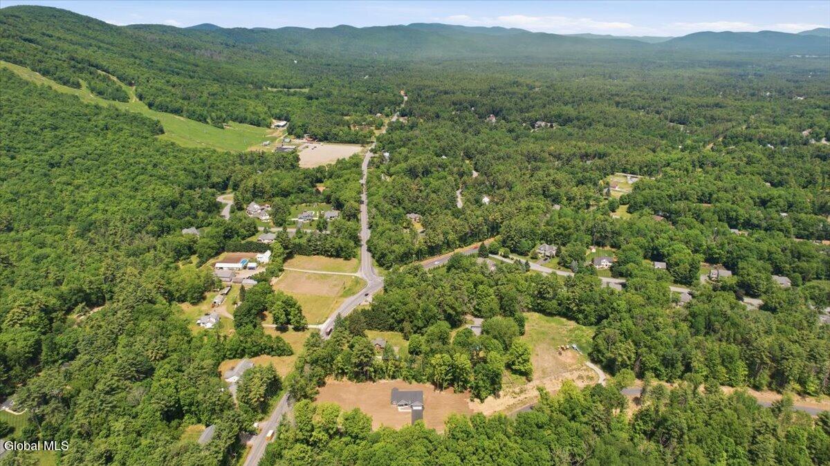 11 Elsies Way Queensbury NY 12804