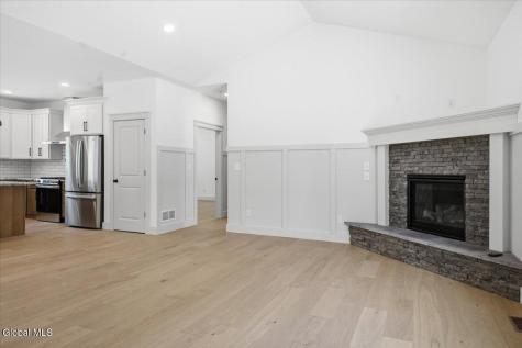 11 Elsies Way Queensbury NY 12804
