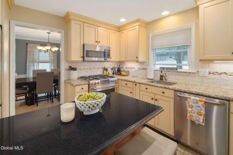 1567 Kingston Avenue Schenectady NY 12309