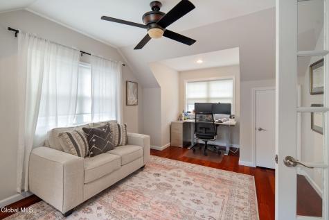 1567 Kingston Avenue Schenectady NY 12309