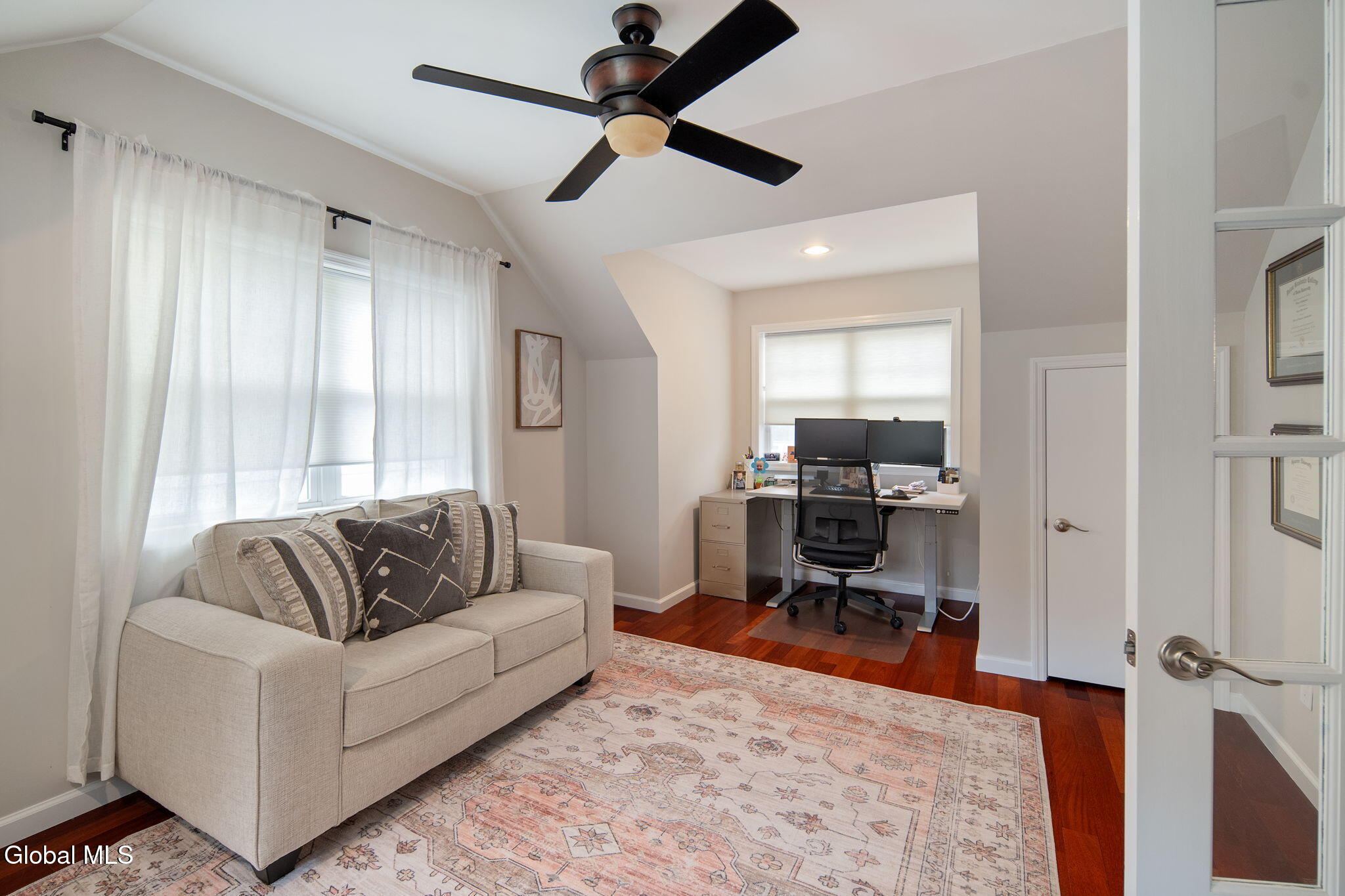 1567 Kingston Avenue Schenectady NY 12309