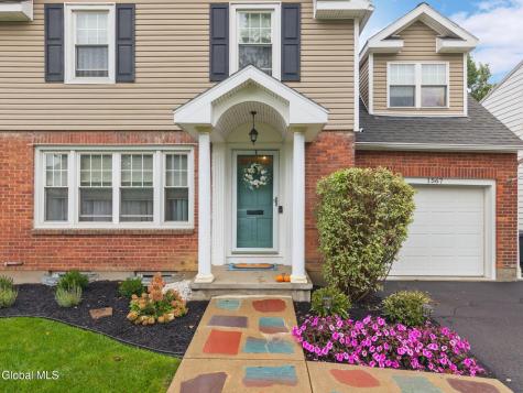 1567 Kingston Avenue Schenectady NY 12309