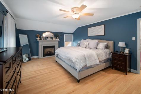 1567 Kingston Avenue Schenectady NY 12309