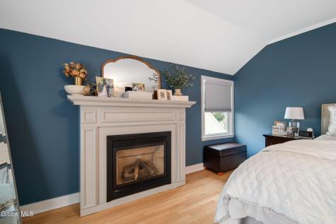 1567 Kingston Avenue Schenectady NY 12309