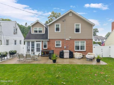 1567 Kingston Avenue Schenectady NY 12309