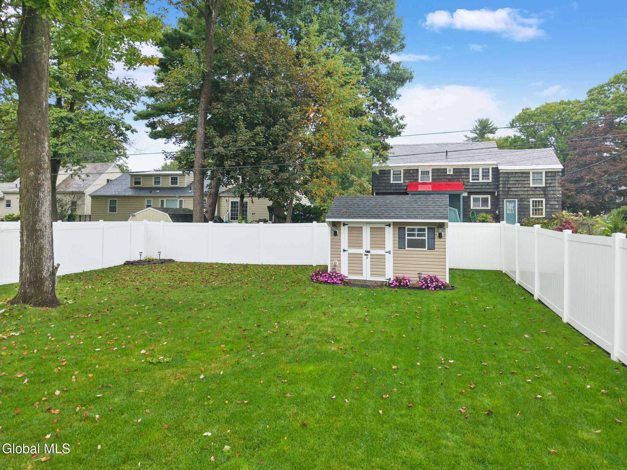 1567 Kingston Avenue Schenectady NY 12309