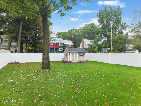 1567 Kingston Avenue Schenectady NY 12309