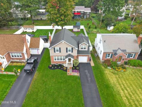 1567 Kingston Avenue Schenectady NY 12309