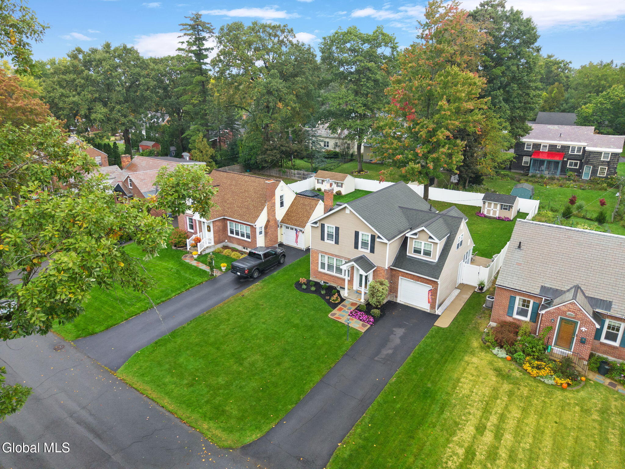 1567 Kingston Avenue Schenectady NY 12309