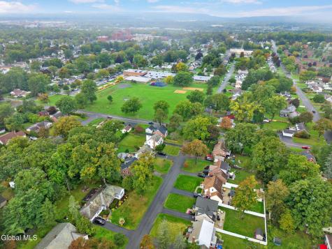 1567 Kingston Avenue Schenectady NY 12309